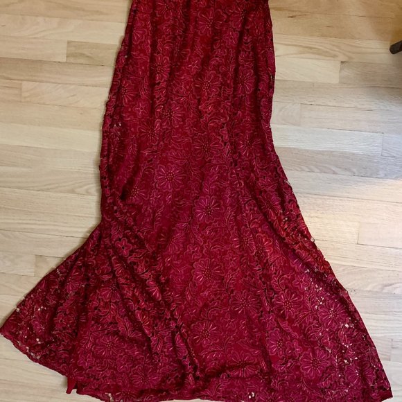 Shoshanna Midlight Red Lace Gown Sz 2 - Picture 2 of 3